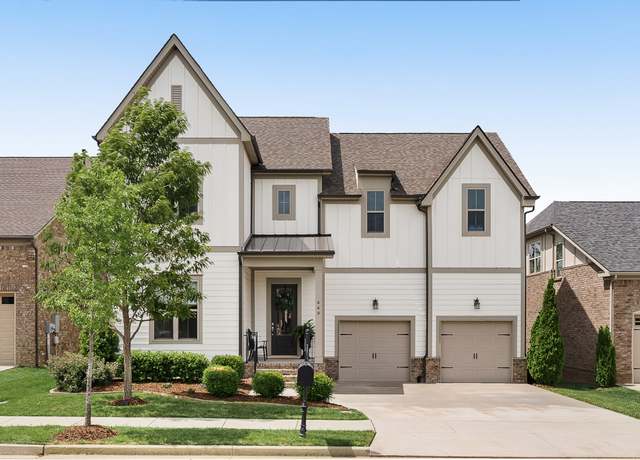 Property at 449 River Bluff Dr, Franklin, TN 37064, 4 beds, 4 baths