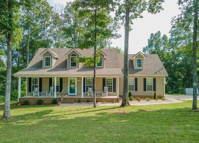 Property at 1515 Evelyn Ave, Chapel Hill, TN 37034, 4 beds, 2.5 baths