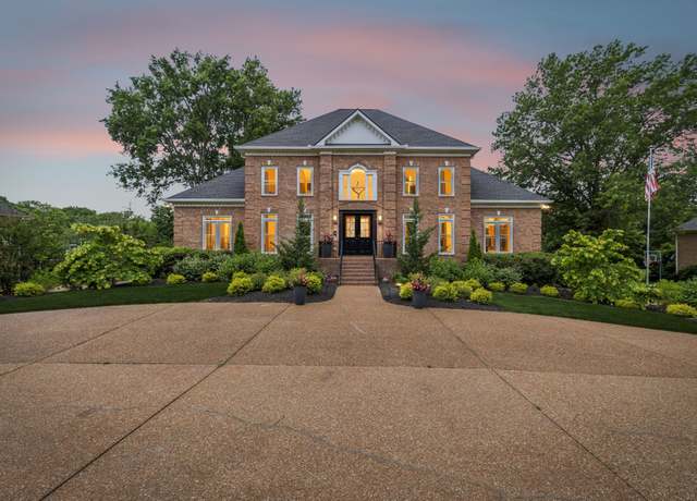 Property at 721 Jones Pkwy, Brentwood, TN 37027, 5 beds, 5 baths