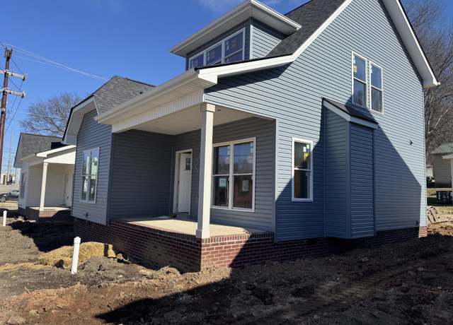 Property at 219 Reynolds St, Clarksville, TN 37040, 3 beds, 2.5 baths