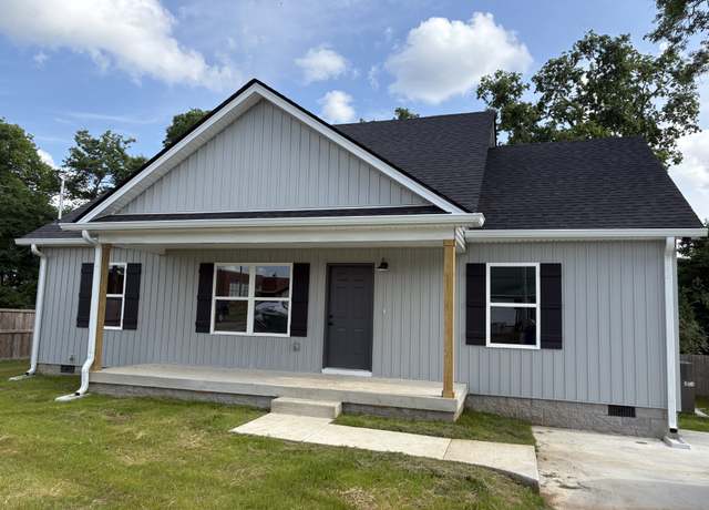 Property at 315 College St, Lewisburg, TN 37091, 3 beds, 2 baths