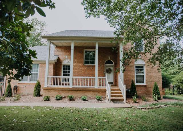 Property at 305 Chickasaw Trl, Goodlettsville, TN 37072, 4 beds, 3 baths