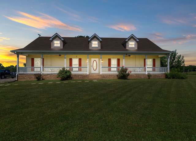 Property at 4616 Woodrow Wilson Rd, Springfield, TN 37172, 4 beds, 3 baths