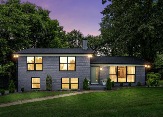 Property at 2318 Revere Pl, Nashville, TN 37214, 3 beds, 2.5 baths