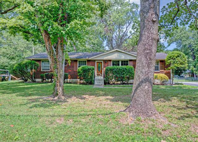 Property at 5017 W Durrett Dr, Nashville, TN 37211, 3 beds, 1.5 baths