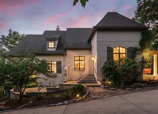 Property at 6045 Sherwood Ct, Nashville, TN 37215, 5 beds, 4.5 baths