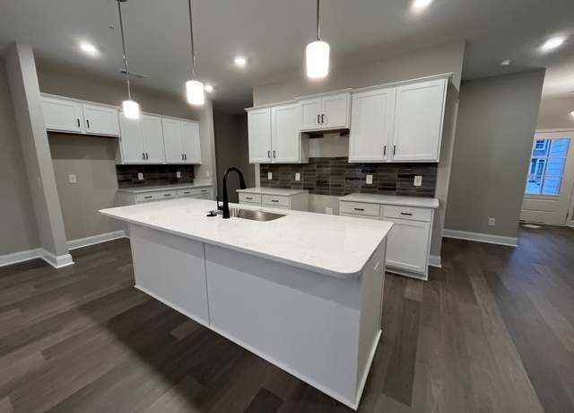 Property at 1098 June Wilde Rdg, Spring Hill, TN 37174, 3 beds, 2.5 baths