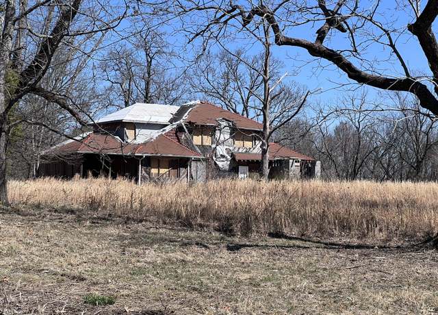 Property at 6728 Clarksville Pike, Joelton, TN 37080, 1 bed, 2 baths