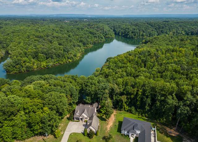 Property at 90 Grandview Lake Rd, Estill Springs, TN 37330, 3 beds, 3.5 baths
