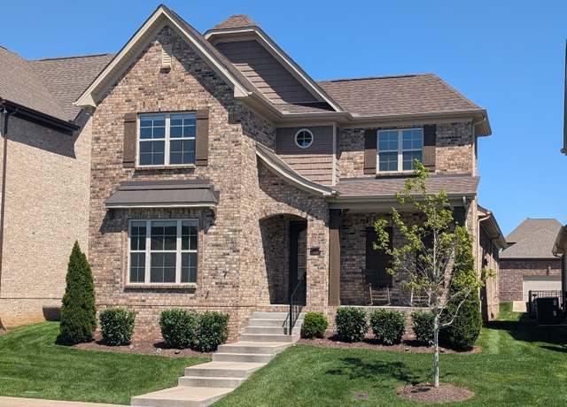 Property at 1023 Paddock Park Cir, Gallatin, TN 37066, 3 beds, 3 baths
