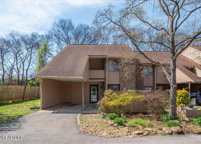 Property at 9649 Hidden Oak Way, Knoxville, TN 37922, 3 beds, 2.5 baths