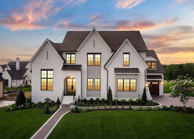 Property at 8103 Turning Point Dr, Brentwood, TN 37027, 5 beds, 6 baths