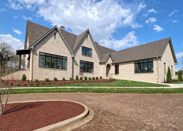 Property at 721 Halcyon Way, Columbia, TN 38401, 3 beds, 3.5 baths