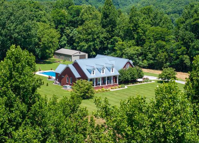 Property at 723 Heritage Hill Ln, Beechgrove, TN 37018, 5 beds, 3.5 baths