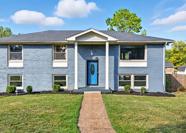 Property at 117 Hepplewhite Dr, Hendersonville, TN 37075, 4 beds, 2 baths
