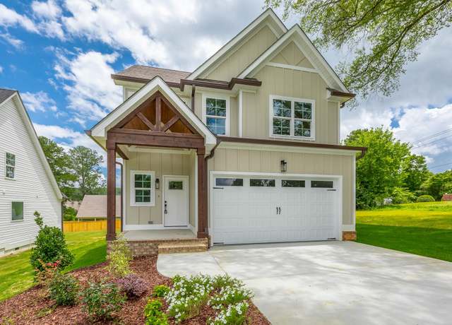 Property at 5008 Swan Rd, Chattanooga, TN 37416, 3 beds, 2.5 baths