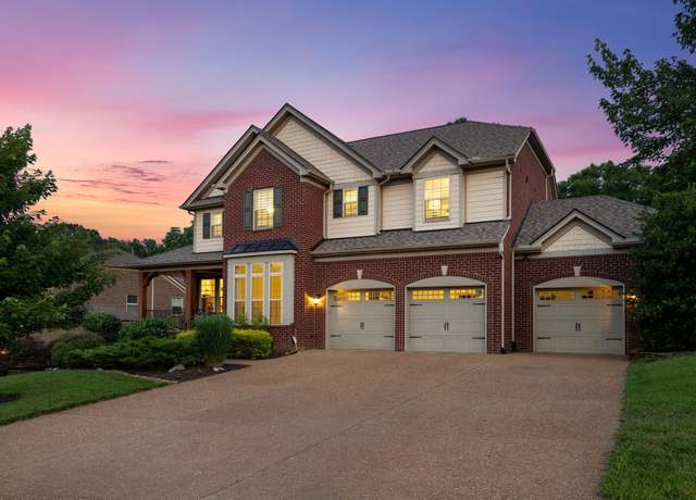 Property at 1361 Sweetwater Dr, Brentwood, TN 37027, 4 beds, 3.5 baths