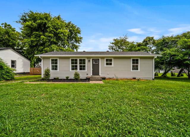 Property at 812 Sunrise St, Murfreesboro, TN 37130, 3 beds, 2 baths