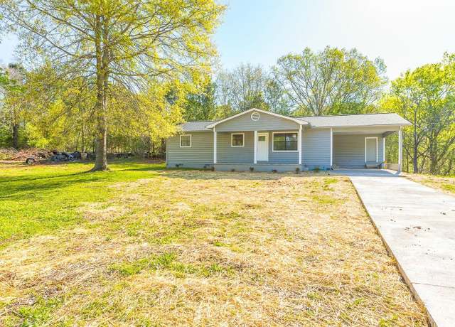 Property at 4751 Tammy Dr NE, Dalton, GA 30721, 3 beds, 1.5 baths