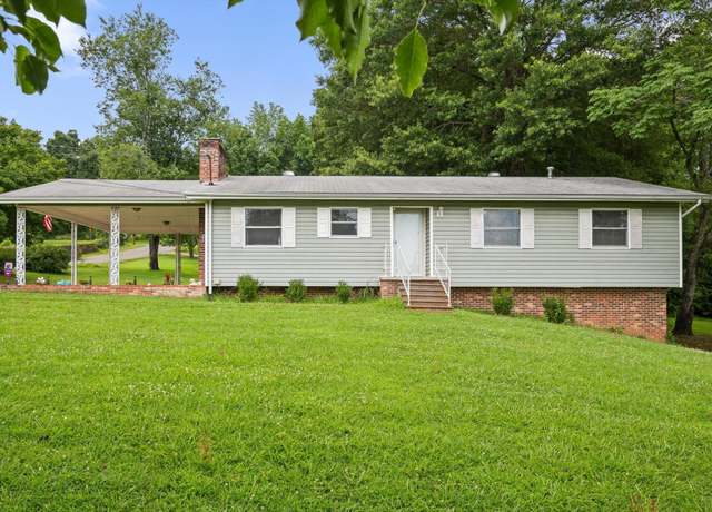 Property at 424 W 14th Ave, Dayton, TN 37321, 3 beds, 1.5 baths