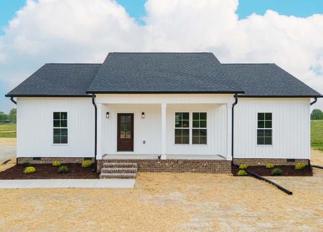 Property at 151 Dugout Rd, Summertown, TN 38483, 3 beds, 2 baths