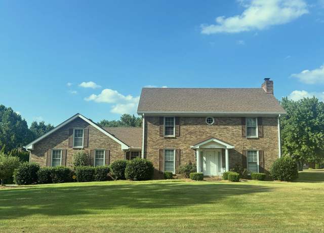 Property at 4803 Wayside Dr, Old Hickory, TN 37138, 3 beds, 2.5 baths