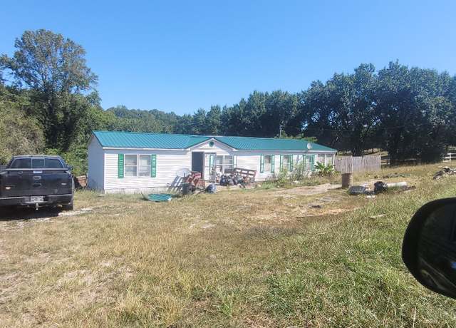 Property at 7319 Pinewood Rd, Nunnelly, TN 37137, 3 beds, 2 baths