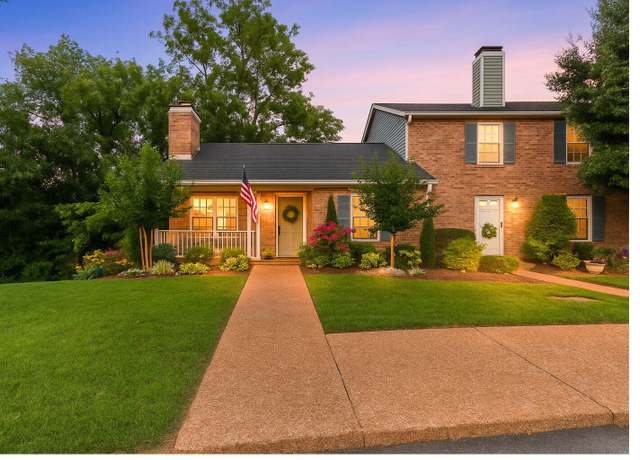 Property at 117 Cumberland Trce, Nashville, TN 37214, 2 beds, 2 baths