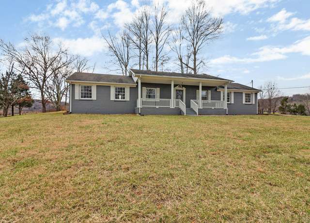 Property at 423 Main St S, Byrdstown, TN 38549, 3 beds, 4 baths