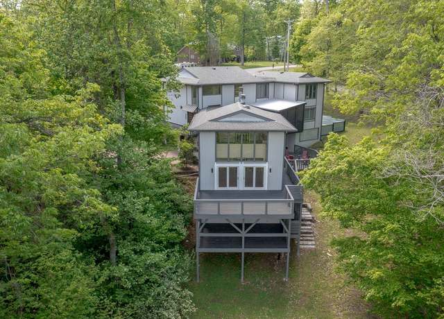 Property at 888 High Point Ridge Rd, Franklin, TN 37069, 4 beds, 2.5 baths