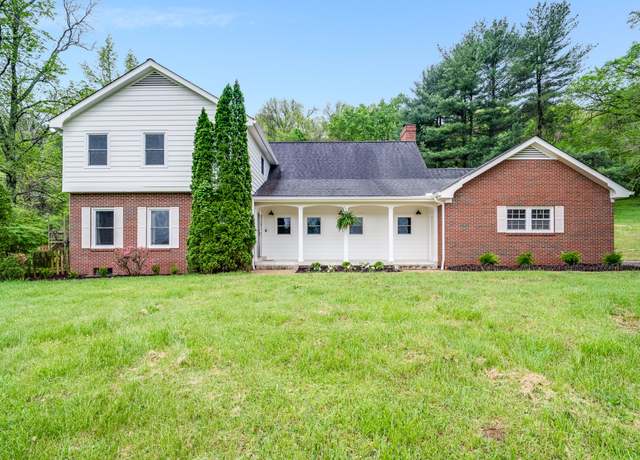 Property at 1702 Williamson Rd, Goodlettsville, TN 37072, 4 beds, 3 baths