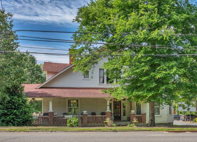 Property at 204 Bright Ave, Fayetteville, TN 37334, 3 beds, 2 baths