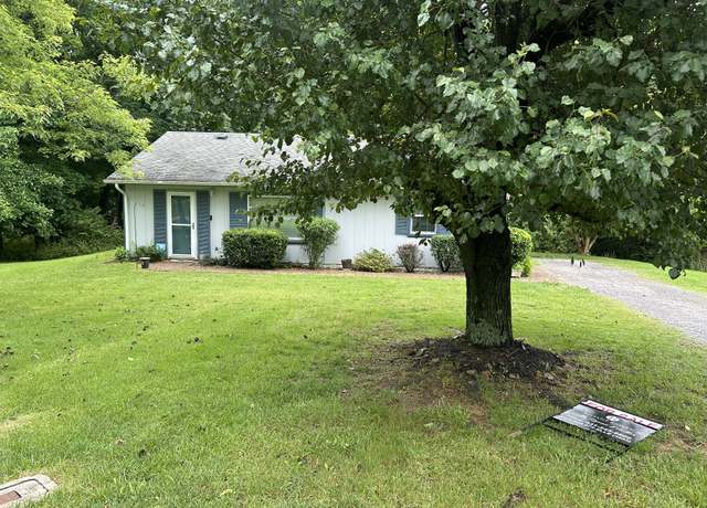 Property at 263 Edmondson Ferry Rd, Clarksville, TN 37040, 2 beds, 1 bath