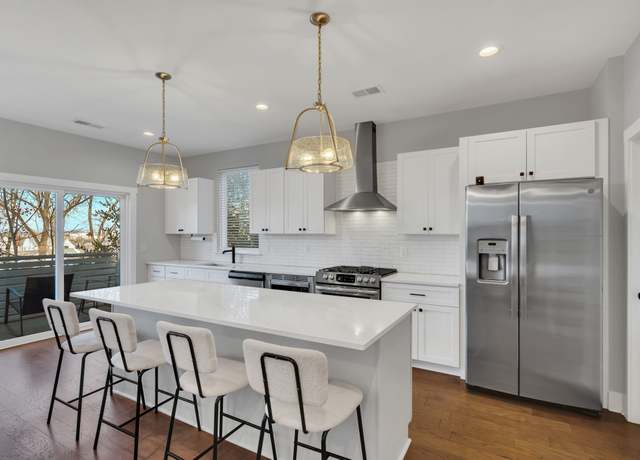Property at 432 Becanni Ln, Nashville, TN 37209, 3 beds, 2.5 baths