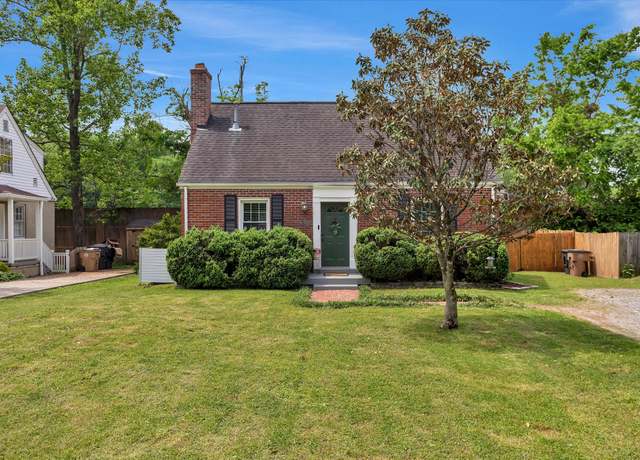 Property at 2946 Primrose Cir, Nashville, TN 37212, 3 beds, 2 baths