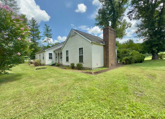 Property at 113 Bluff Springs Rd, Mcminnville, TN 37110, 3 beds, 2 baths