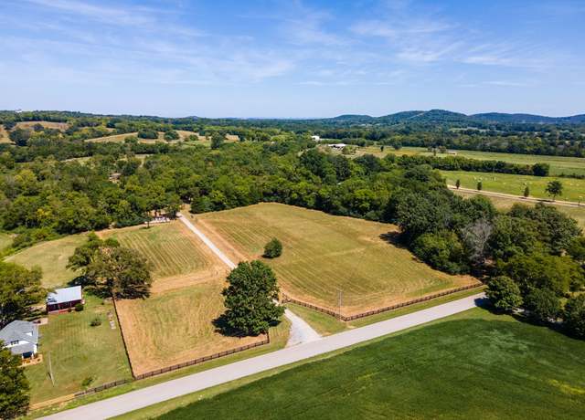 Property at 8362 Patterson Rd, College Grove, TN 37046
