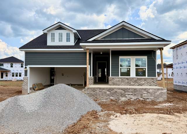 Property at 2943 Sharpstone Dr, Columbia, TN 38401, 3 beds, 2 baths