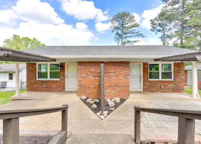 Property at 4107 Cherryton Dr, Chattanooga, TN 37411, 4 beds, 2 baths