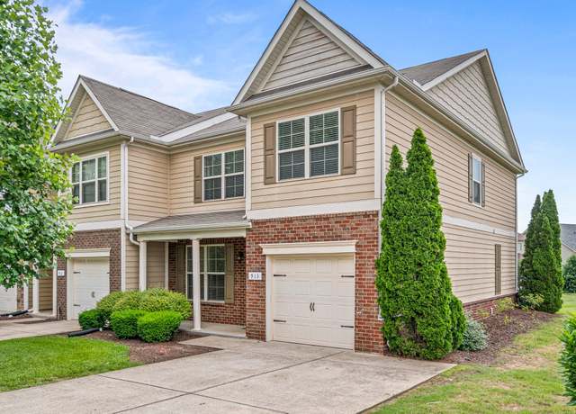 Property at 913 Battleview Pl, Murfreesboro, TN 37128, 4 beds, 3 baths