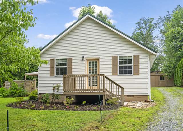 Property at 10567 Owens Chapel Rd, Springfield, TN 37172, 2 beds, 2 baths