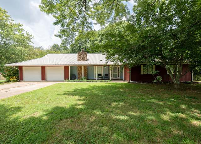 Property at 204 State Ave, Lawrenceburg, TN 38464, 3 beds, 2 baths