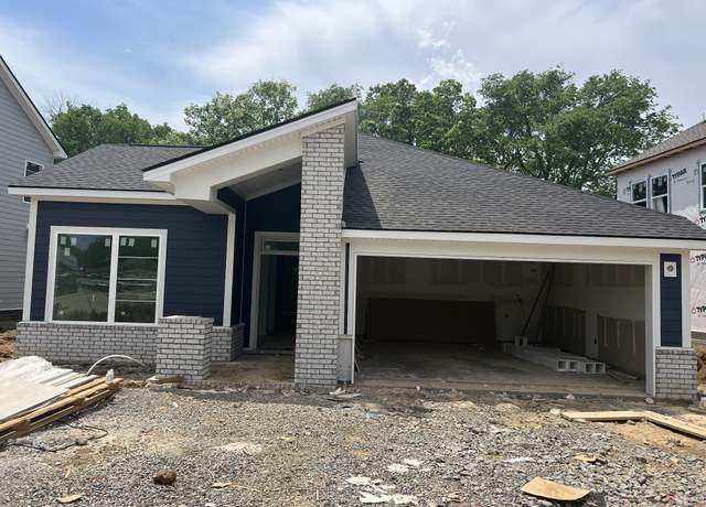 Property at 1303 Linn Cove Ct, Gallatin, TN 37066, 3 beds, 2.5 baths