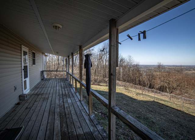 Property at 0 Hinch Mountain Rd, Crossville, TN 38555, 2 beds, 2 baths