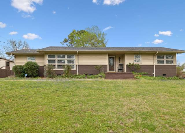 Property at 1705 Valley Rd, Shelbyville, TN 37160, 3 beds, 2 baths