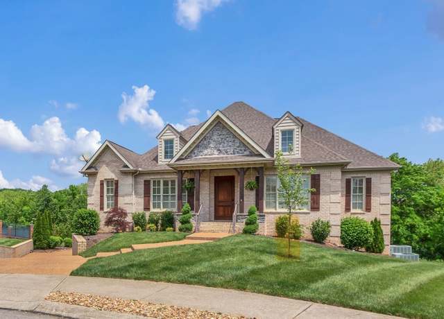 Property at 7008 Grackle Ct, Spring Hill, TN 37174, 4 beds, 3.5 baths