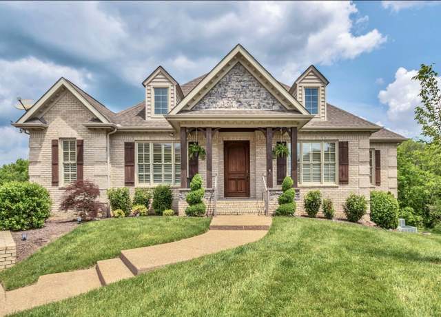 Property at 7008 Grackle Ct, Spring Hill, TN 37174, 4 beds, 3.5 baths