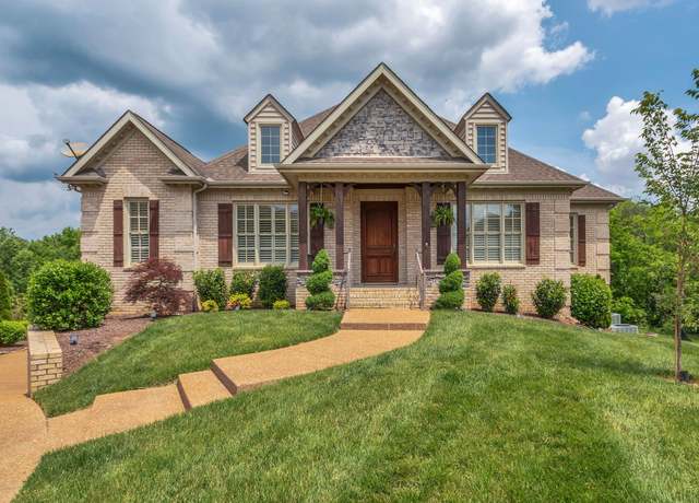 Property at 7008 Grackle Ct, Spring Hill, TN 37174, 4 beds, 3.5 baths