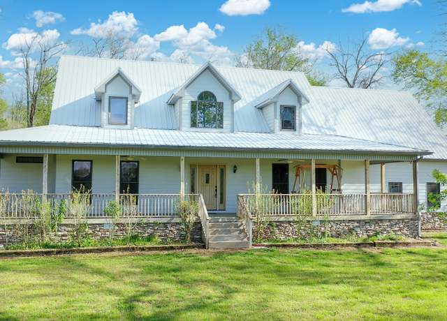 Property at 865 Haley Rd, Wartrace, TN 37183, 3 beds, 2.5 baths