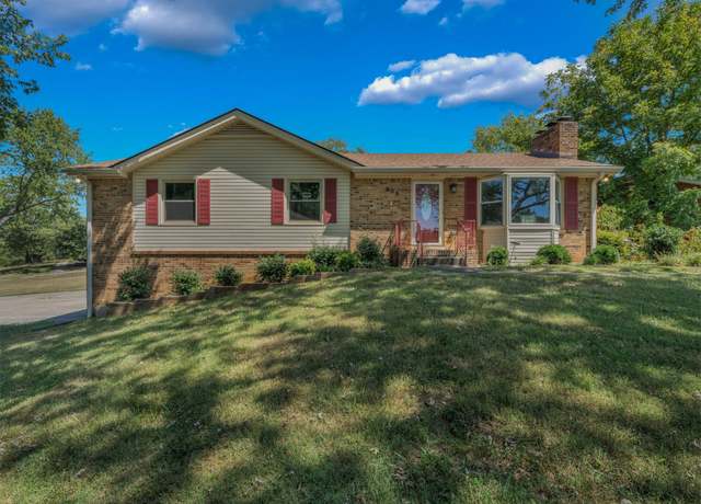 Property at 809 Laurel Dr, Clarksville, TN 37043, 3 beds, 2 baths